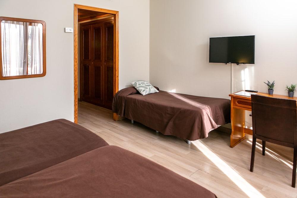 Snoe Condes Del Pallars Hotel 3*